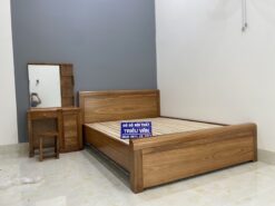 Giường gỗ Hương Xám